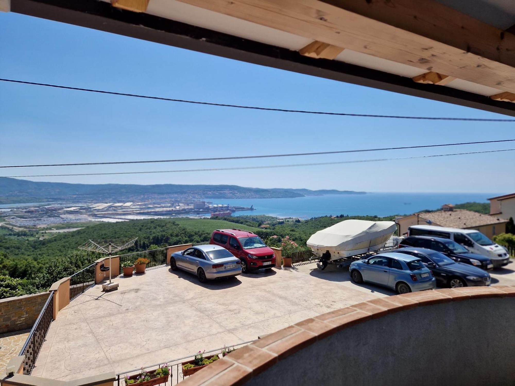 Villa Blue Sky - Hrvatini Koper Exterior photo