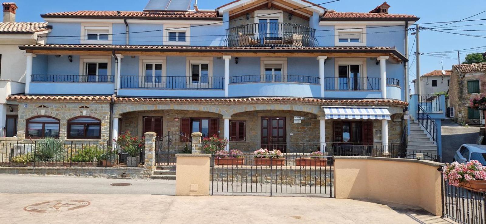 Villa Blue Sky - Hrvatini Koper Exterior photo